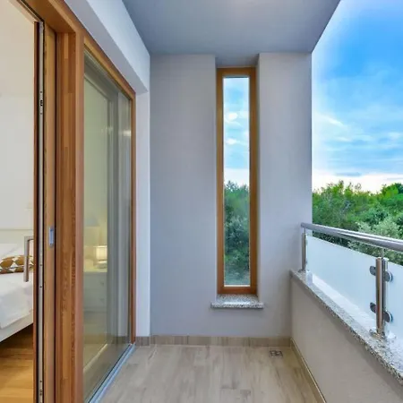 Megy - Id 2209 By Interhome بيت للعطل