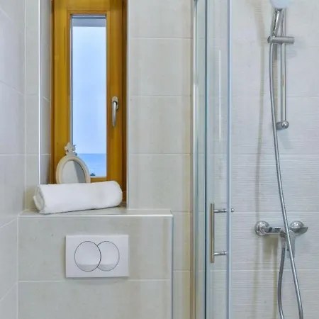 Megy - Id 2209 By Interhome