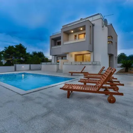 Megy - Id 2209 By Interhome * Zaton (Zadar)